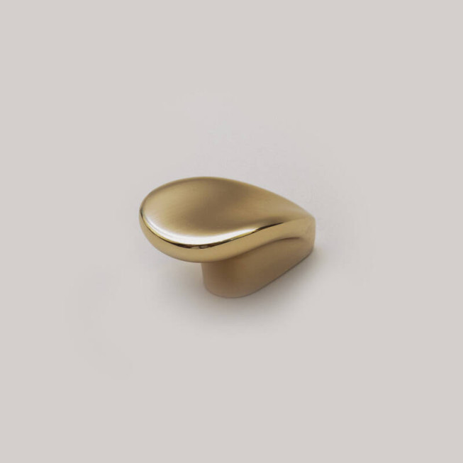 Buton Mobilier 7789, Formă Ergonomică, Finisaj Rafinat, auriu