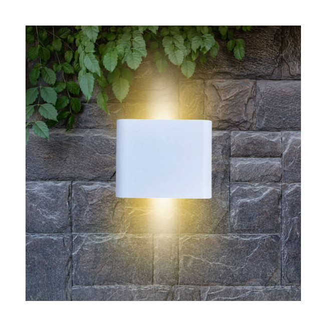 Aplica LED exterior extra plată alb, 6W, 3000K, lumină caldă IP65 – corp iluminat modern fațadă și terasă